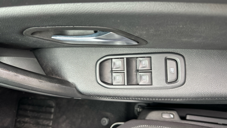 Dacia Duster 1.3 TCe 130 Prestige 5dr Petrol Estate